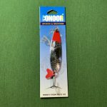 قاشقک نقره‌ای و قرمز