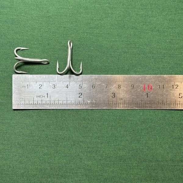 قلاب‌های VMC سه‌ شاخ نقره ای 2.5cm